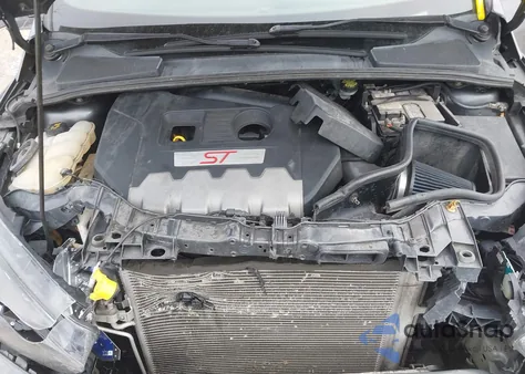 2017 Ford Focus St z USA, uszkodzony, nr VIN 1FADP3L90HL220943